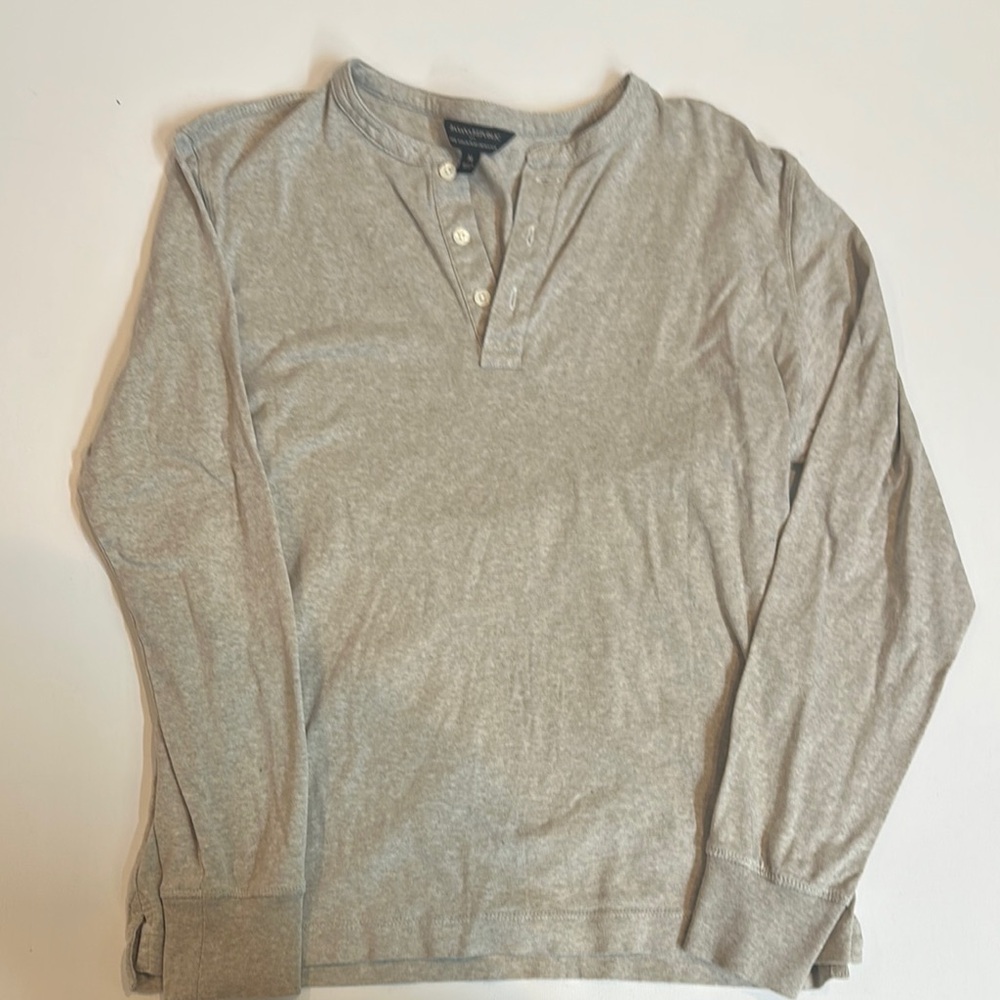 Banana Republic Long Sleeve Tee with Ribbed Cuffs medium